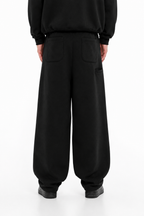 Utility Trackpants | Black