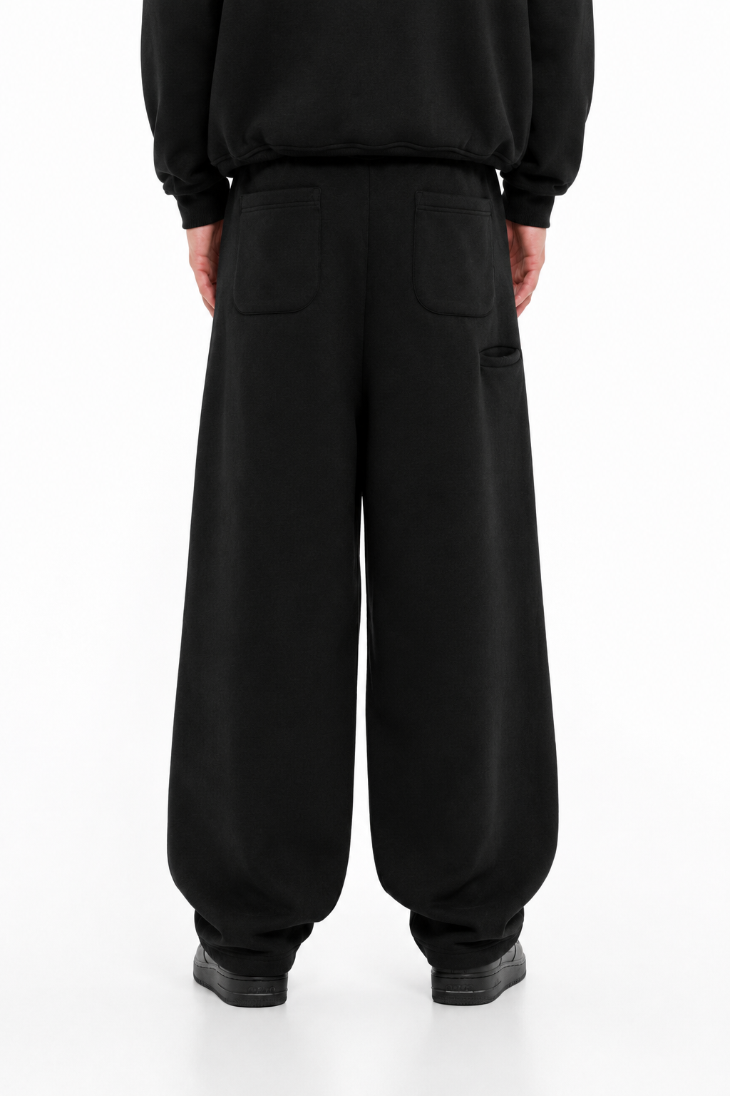 Utility Trackpants | Black