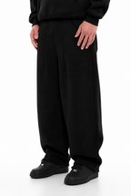 Utility Trackpants | Black