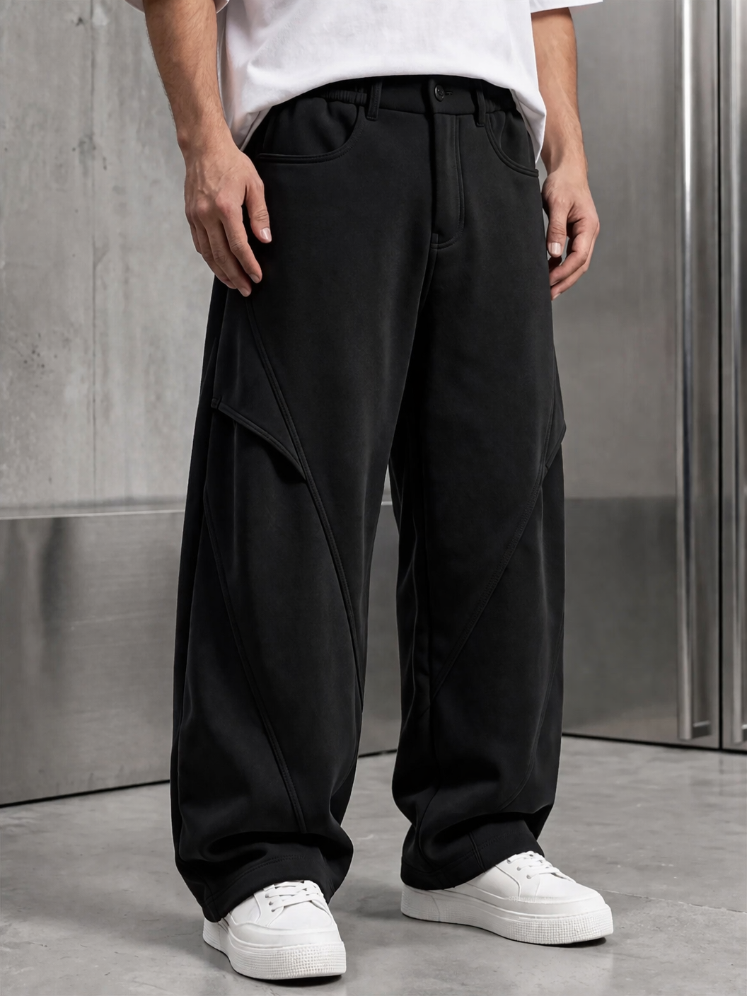 Classic Black Trackpant