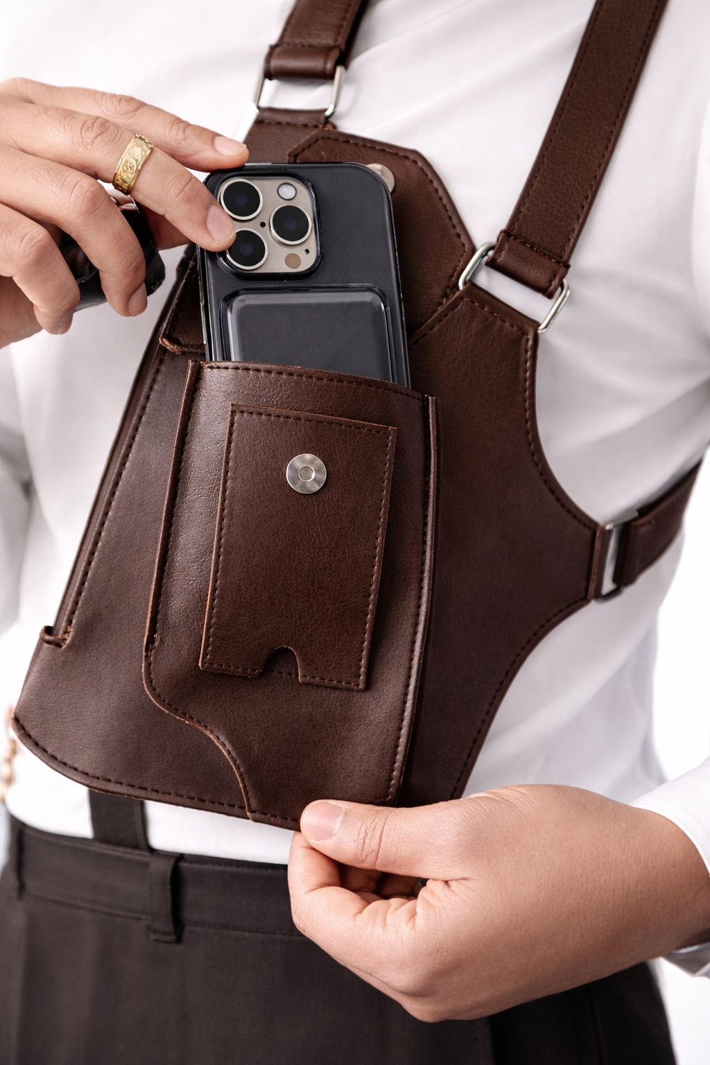 Monarch Utility Harness Bag (Brown)